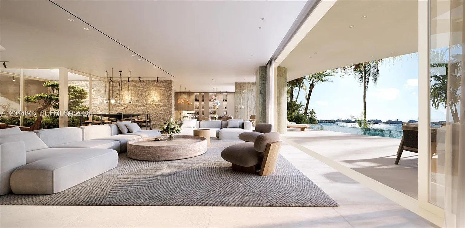 1224 S Venetian Way Miami Beach Luxury Waterfront Home on the Venetian Islands - Miami Beach luxury real estate