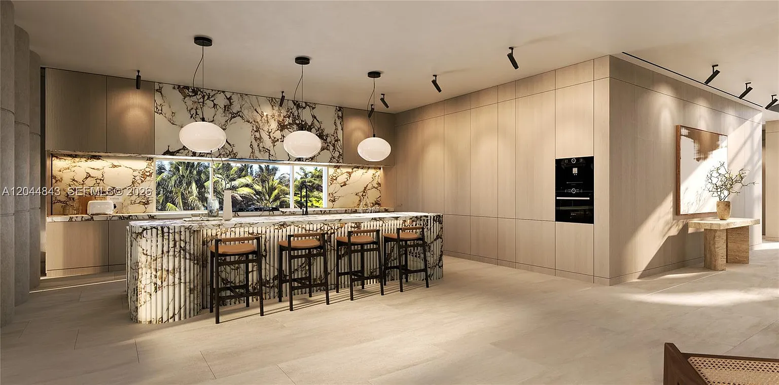 1224 S Venetian Way Miami Beach Luxury Waterfront Home on the Venetian Islands - Miami Beach luxury real estate