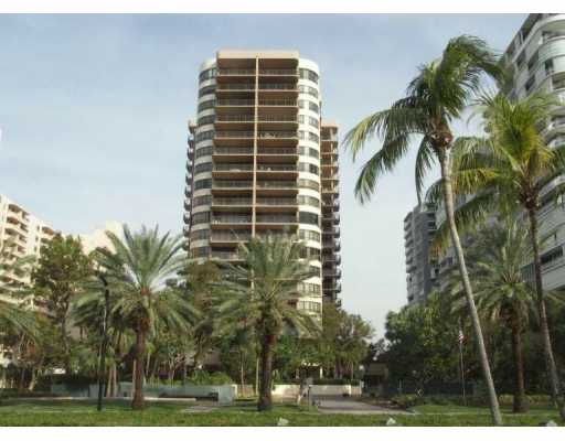 Tiffany - Miami Beach Luxury Condos