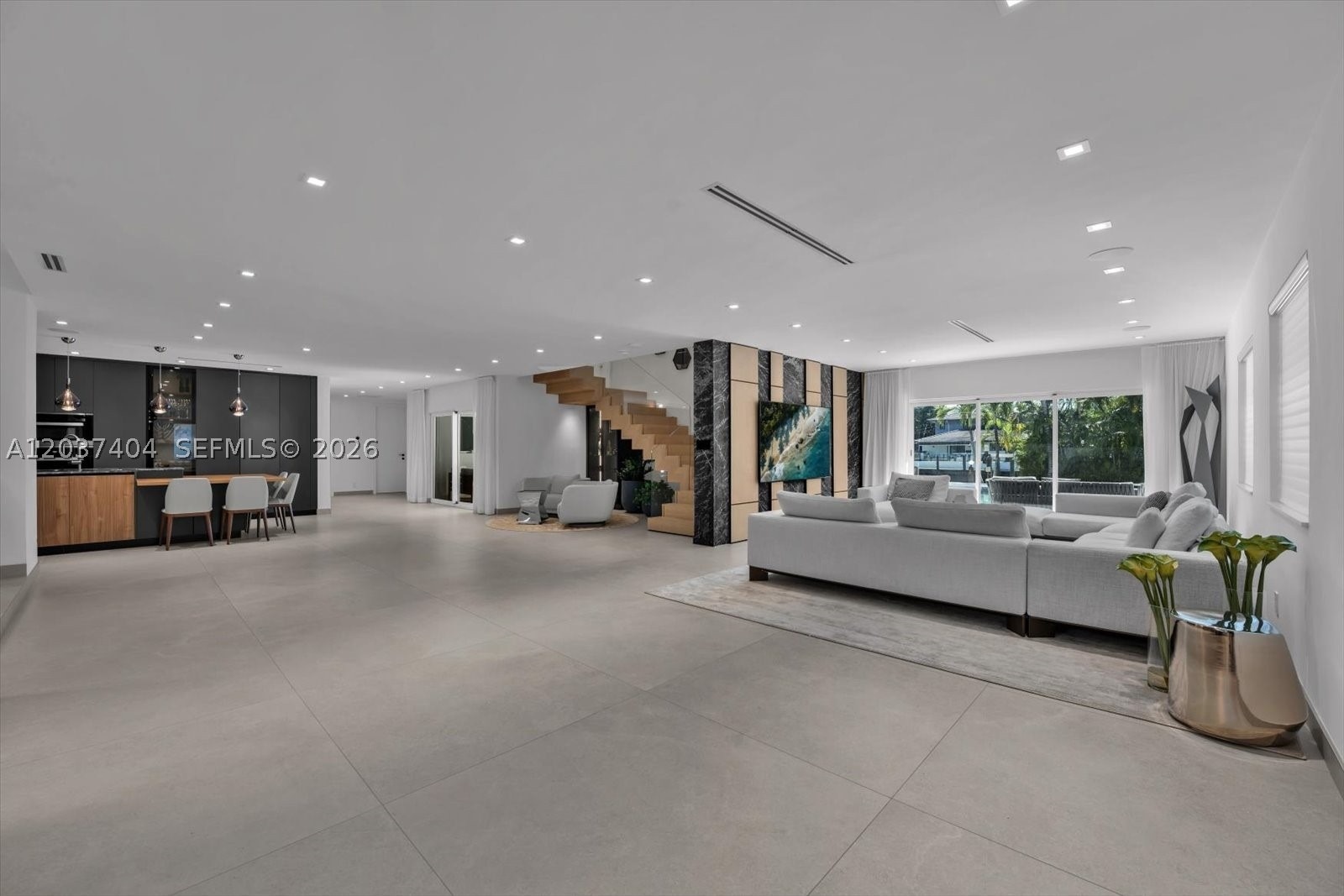 431 Layne Boulevard