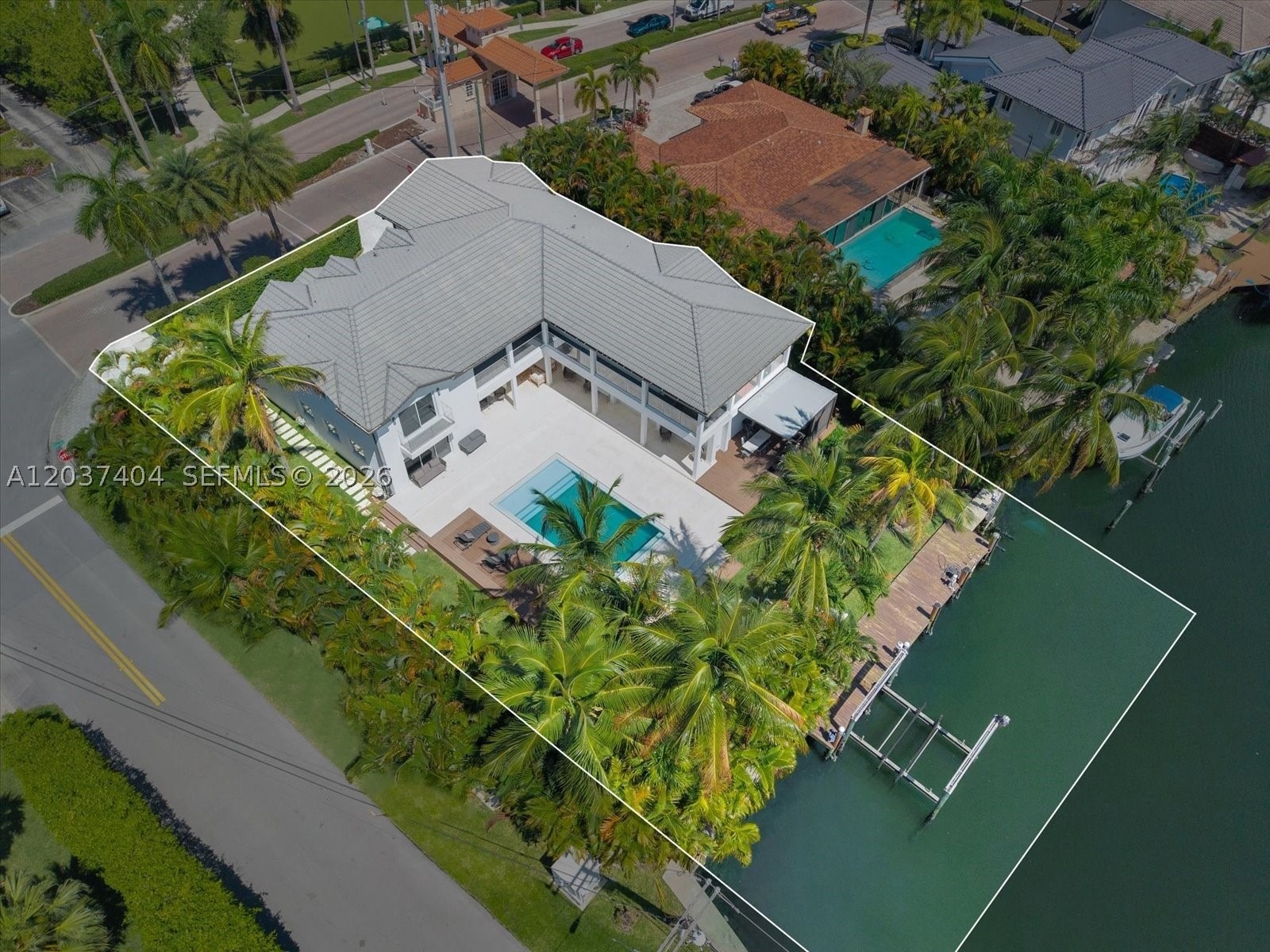 431 Layne Boulevard